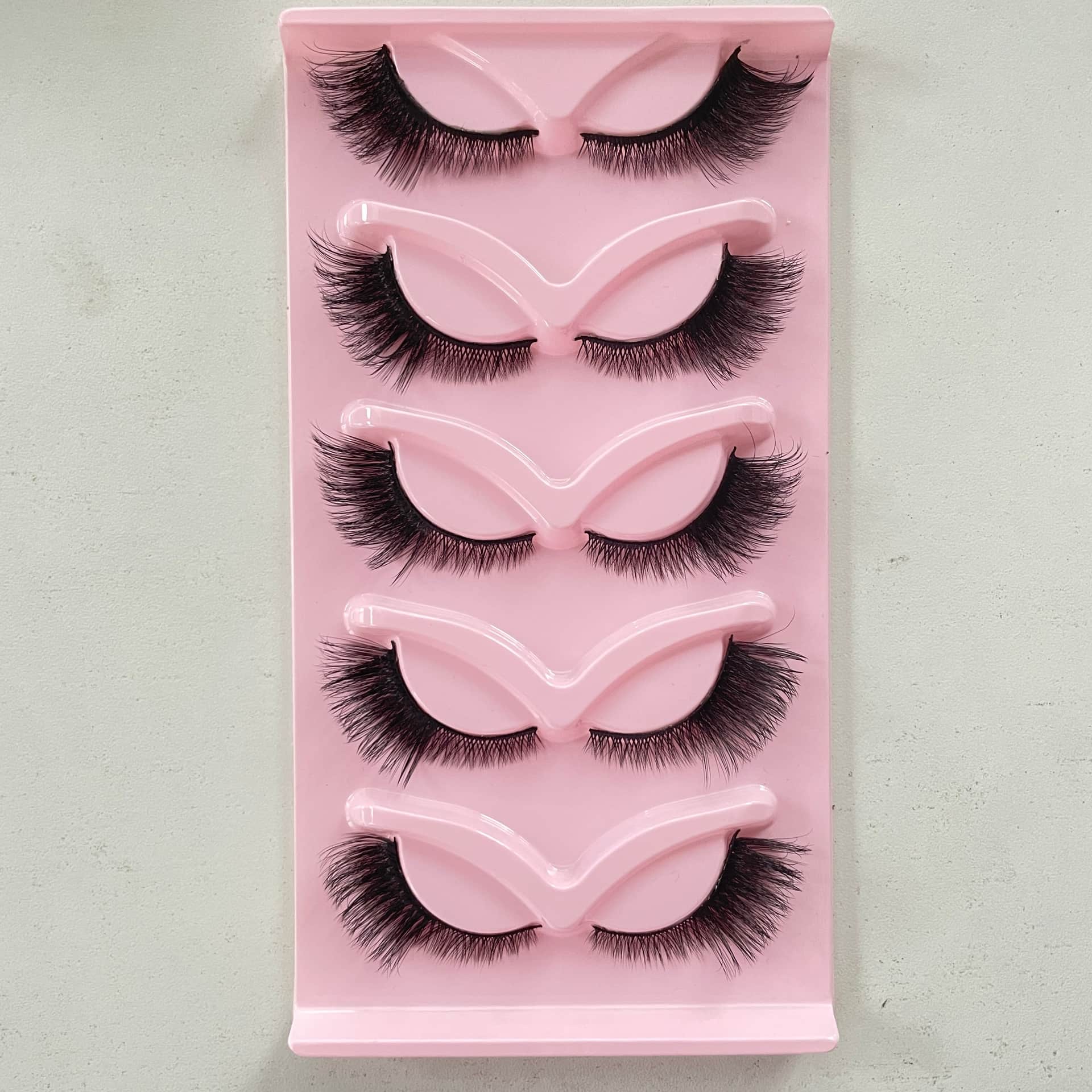 Long-tail Cat Eye Style - 28L cover