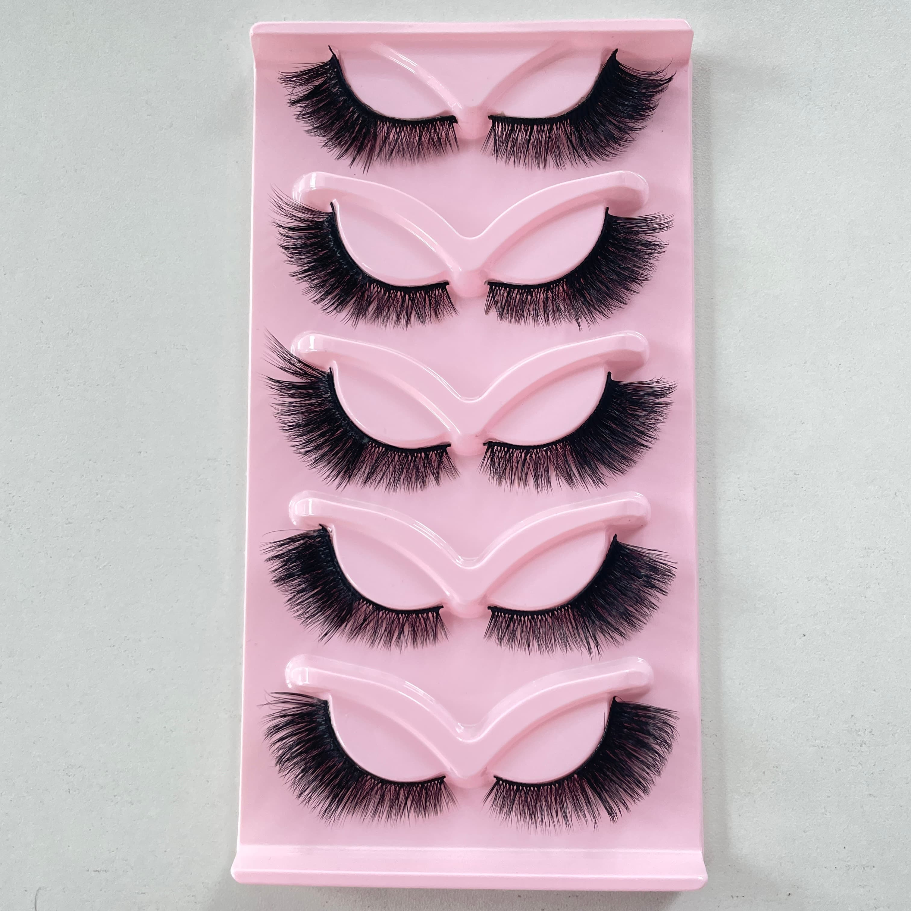 Cat-eye style with elongated tail part - 25L cover
