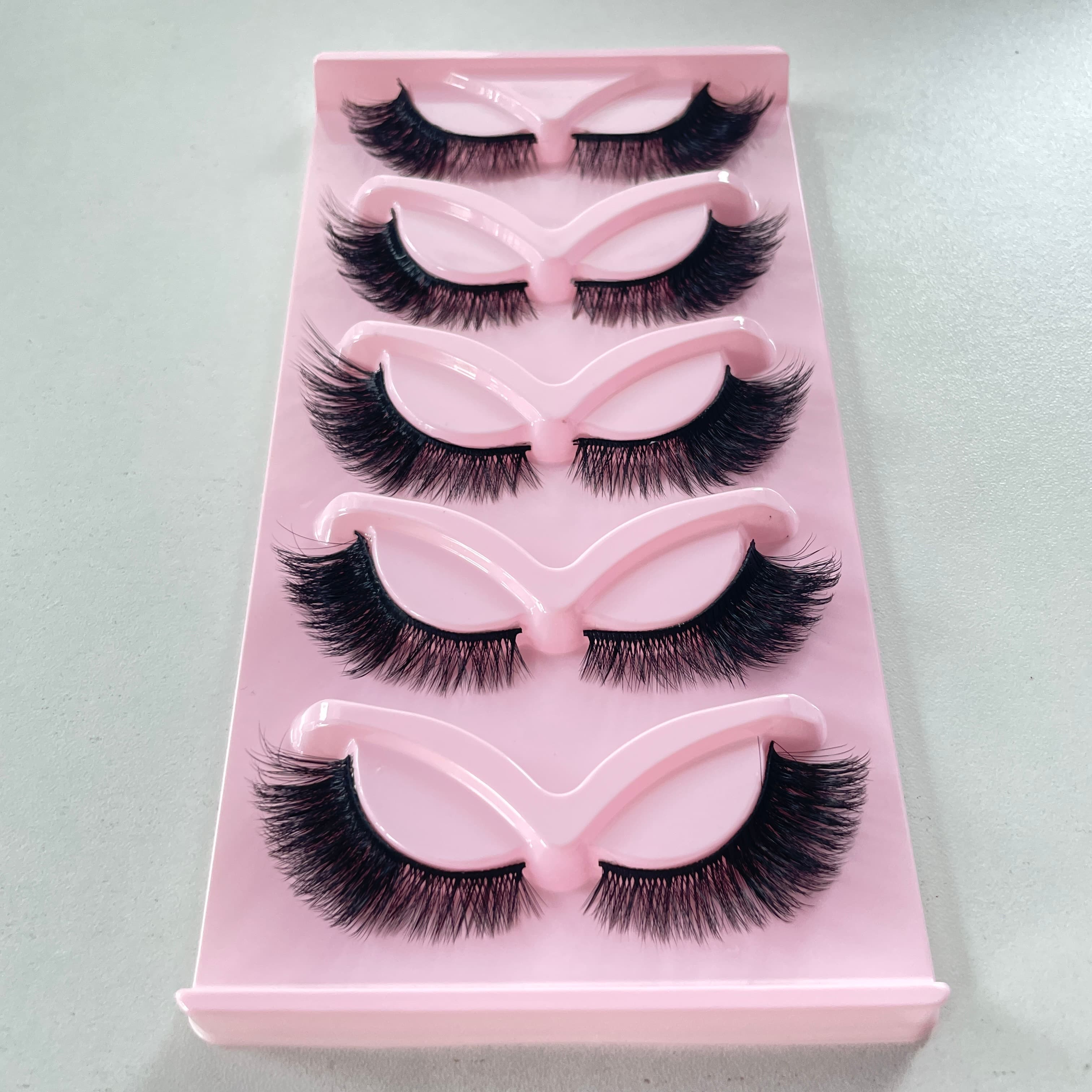 Cat-eye style with elongated tail part - 25L — 3