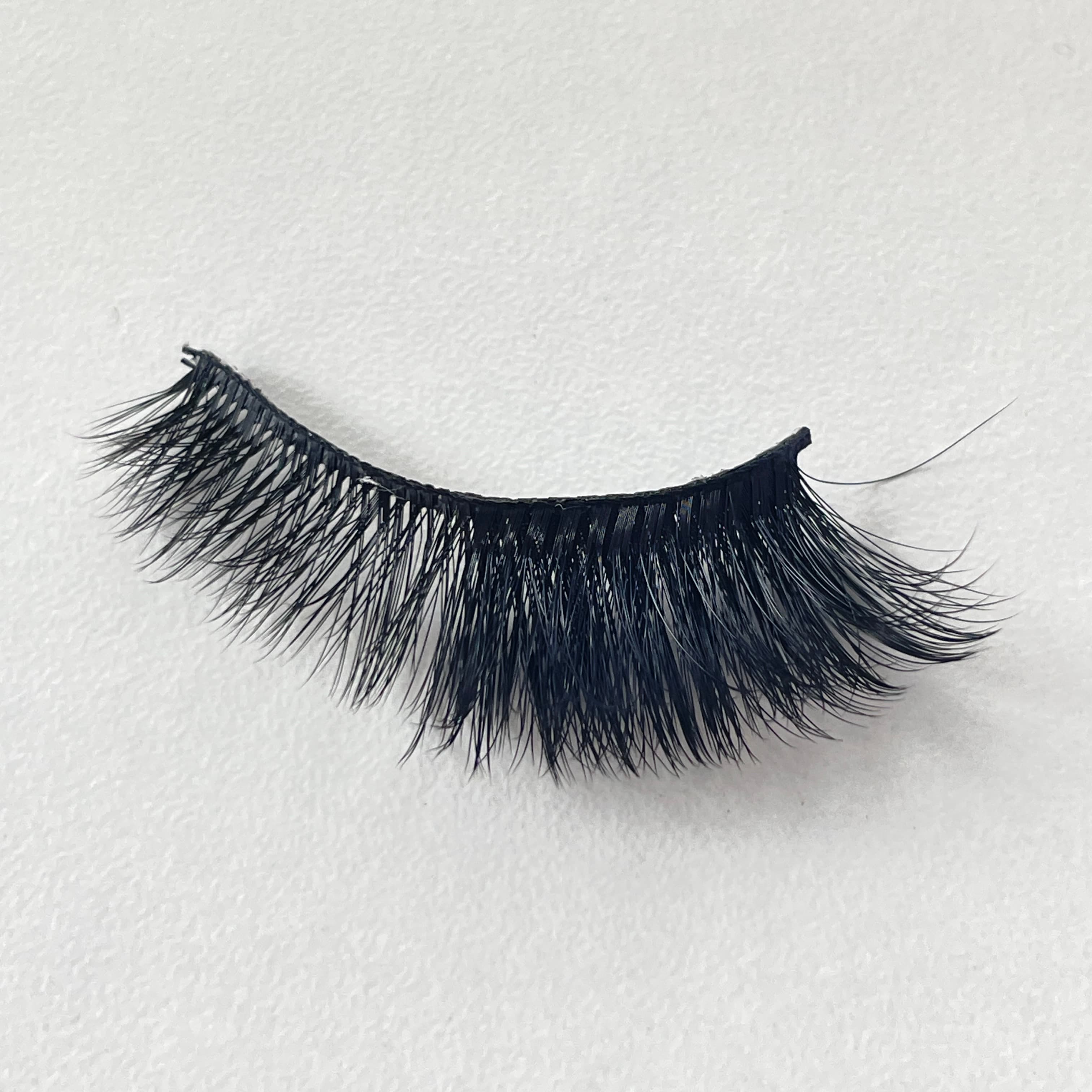 Cat-eye style with elongated tail part - 25L — 5