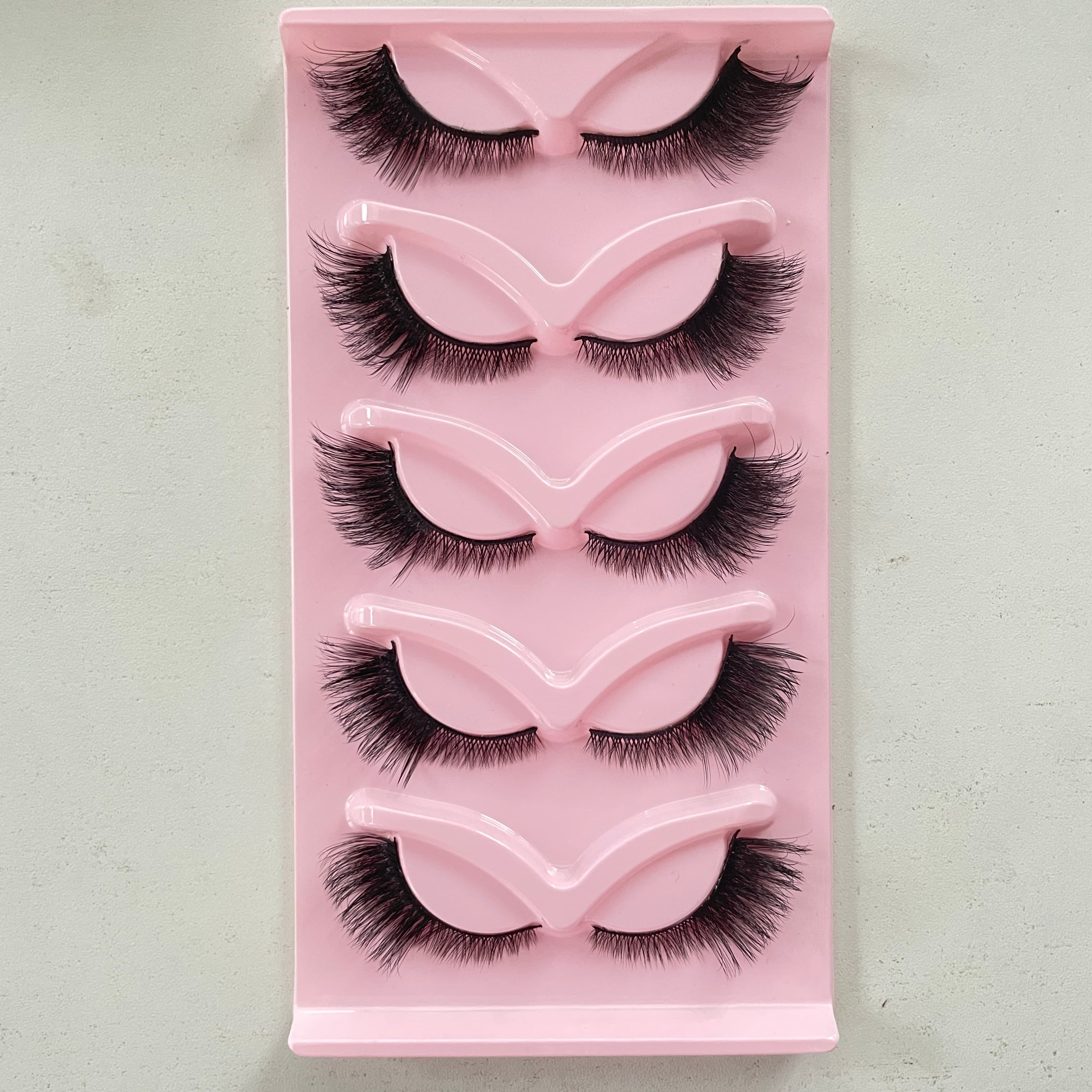 Long-tail Cat Eye Style - 28L cover